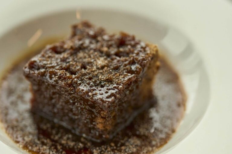 Sticky toffee pudding with sauce